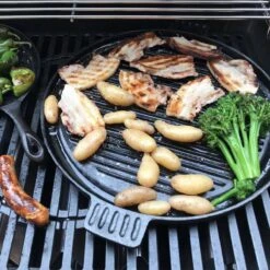 Chefs Cuisine Gietijzeren Grillpan - Grillpan Gietijzer - Gietijzer Bbq Grillpan - Gietijzeren Grillplaat - Pizzasteen - Plancha Gietijzer - Gietijzeren Bakplaat - Rond 36 Cm - Dubbelzijdig -Barbecue Gereedschap Winkel 1200x1200 301