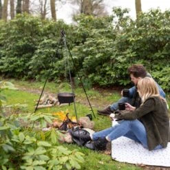 Esschert Design - Driepoot Met Ketting - Haardvuur Accessoires - Staal - Zwart -Barbecue Gereedschap Winkel 1200x1200 54