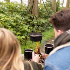 Esschert Design - Driepoot Met Ketting - Haardvuur Accessoires - Staal - Zwart -Barbecue Gereedschap Winkel 1200x1200 58