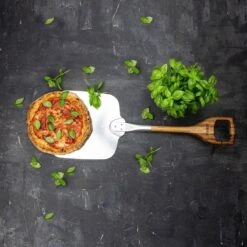 Boska Pizzaschep Barbecue - Kort Handvat - Stabiel - Aluminium - Eikenhout - BBQ Accessoires 29 Boska Pizzaschep Barbecue - Kort Handvat - Stabiel - Aluminium - Eikenhout - BBQ Accessoires -Barbecue Gereedschap Winkel 1200x1200 720