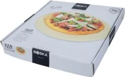 Boska Pizzasteen Deluxe - Voor Oven & BBQ - Knapperige Pizza's - Ø 29.5 Cm - BBQ Accessoires 33 Boska Pizzasteen Deluxe - Voor Oven & BBQ - Knapperige Pizza's - Ø 29.5 Cm - BBQ Accessoires -Barbecue Gereedschap Winkel 1200x740 1
