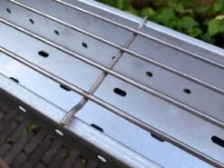 Spiedini Saté-bbq Bali 80 - Saté Houtskoolbarbecue Met Horizontaal Rooster - 80 Cm Lang, 11 Cm Breed - Materiaal: Gealuminiseerd Ijzer 26 Spiedini Saté-bbq Bali 80 - Saté Houtskoolbarbecue Met Horizontaal Rooster - 80 Cm Lang, 11 Cm Breed - Materiaal: Gealuminiseerd Ijzer -Barbecue Gereedschap Winkel 1200x899 6